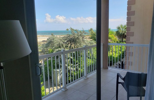 Crystal Harbour Apartment | Seaside Dream! 2 Spacious Units, Oceanfront Property, Near Camana Bay