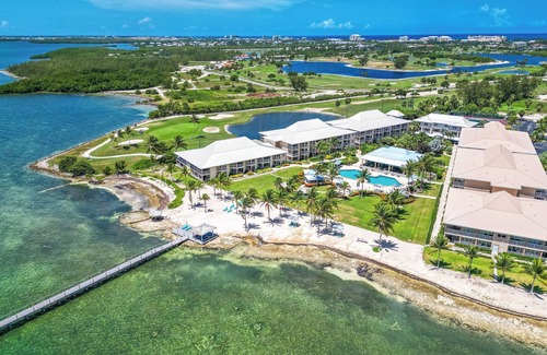 Crystal Harbour Apartment | Seaside Dream! 2 Spacious Units, Oceanfront Property, Near Camana Bay