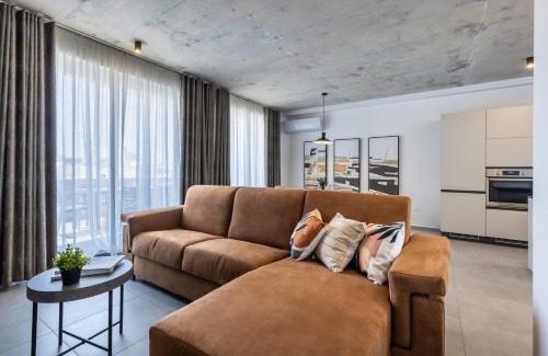 St. Andrew's Apartment | Seaside Luxury in Pembroke St Julians