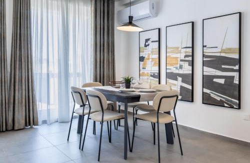 St. Andrew's Apartment | Seaside Luxury in Pembroke St Julians