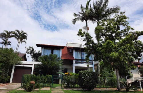 Jurere Internacional Villa | Seaside Mansion in the heart of Jurerê Internacional - Av. dos Búzios