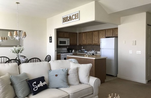 Queens Apartment | "Seaside Nest" - Rockaway Beach, NY - On Beach Block