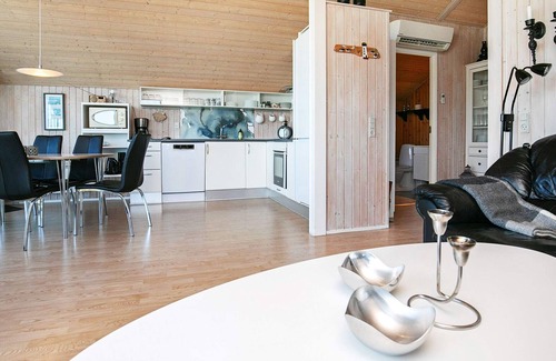 Nr. Lyngby Strand House | Seaside Panorama Retreat - By Traum Ferienwohnungen