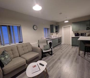 Inverin Apartment | Seaside Retreat - 4 Guests - Near Aran Islands