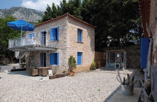 Paralia Vergas House | Seaside retreat Apartment in Almyros, Kalamata