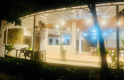 Sipalay Apartment | Seaside Serenity: Sipalay Studio Escape