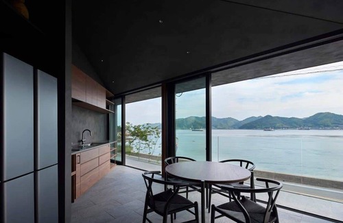 Enoura Villa | Seaside villa SEEN Deep Sea