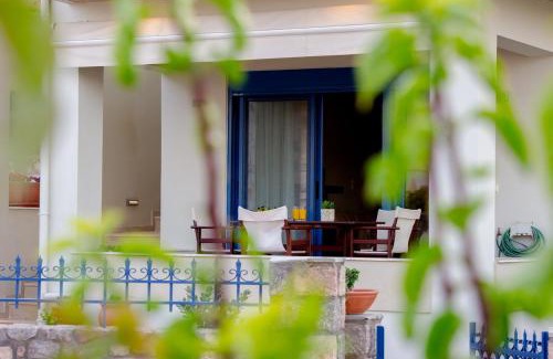 Papadhianika House | SeaSight Living Apartment