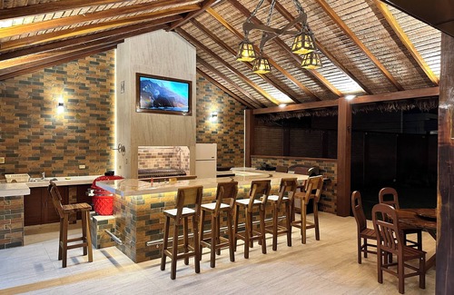 Santa Cruz House | Seasonal House