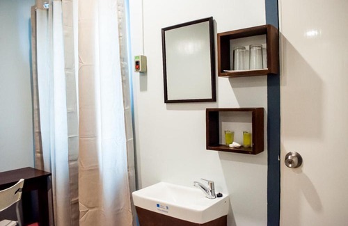 Sablayan Bed & Breakfast | Seasons Hotel Sablayan