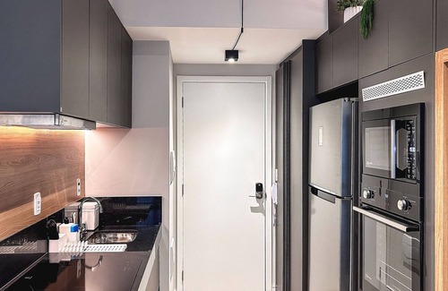 Cerqueira Cesar Apartment | Seasons Pinheiros 2/4 Near Metro & R. Oscar Freire