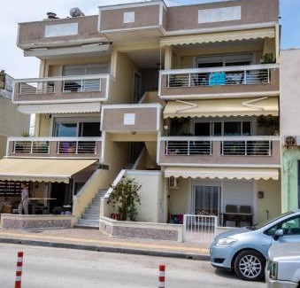 Nea Peramos Apartment | SeastheDayApartment