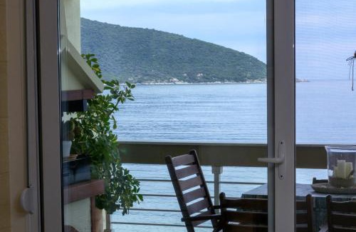 Nea Peramos Apartment | SeastheDayApartment