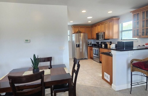 Dolphin's Cove Apartment | Seatrout Apartment - 6 minutes to TPC The GOLF Players Championship
