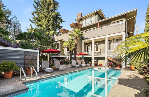 Stevens House | Seattle's Urban Oasis