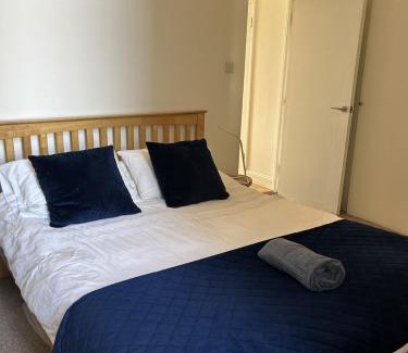 Southsea Apartment | Seaview Retreat Private Parking