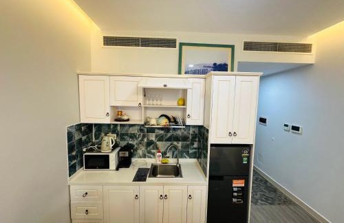 Phu My Hung Apartment | SECC - Diamond Suite Golden King
