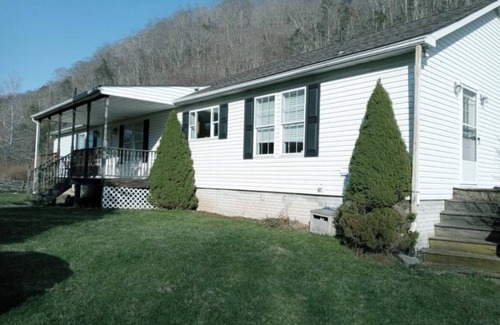 Monterey House | Secluded 3 bedroom home with creek in the back yard