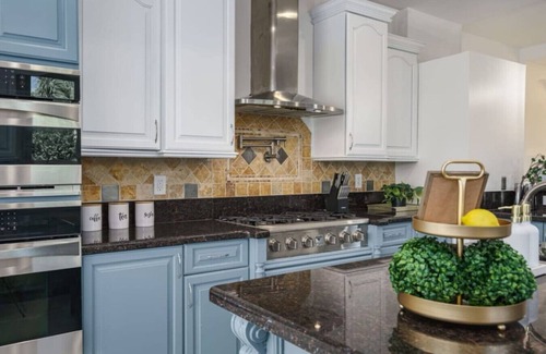 Palm City House | Secluded 5000 SF Mansion Waterfront|Game Room|Pool