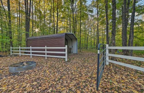 Frederic House | Secluded and Rural Frederic Home with Barn on 25 Acres