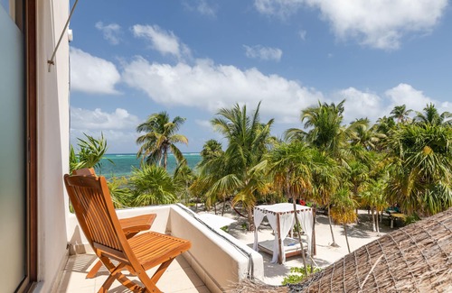 Chacchoben Villa | Secluded beachfront villa in Sian Ka'an, Tulum