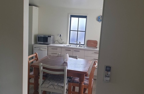 Tuateawa Cottage | Secluded Cottage in bush and garden setting and close to the sea