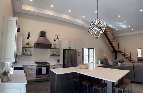 Roosevelt House | Secluded, Cozy Shouse near the Lake!