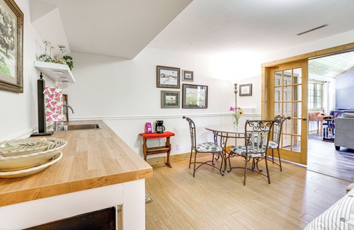 Ellsworth Apartment | Secluded Ellsworth Apartment - Hiking Nearby!
