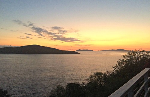 Peterborg Villa | Secluded Five-Star Oceanfront Escape with Private Pool and Panoramic Views