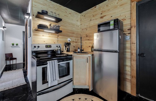 Pooler House | Secluded House Close to Sav Airport