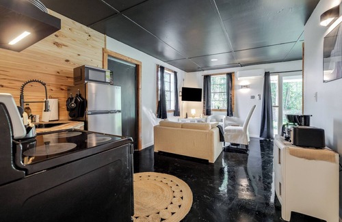 Pooler House | Secluded House Close to Sav Airport