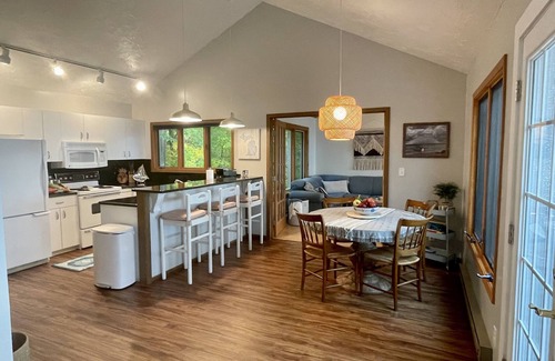 Northern Lower Peninsula House | Secluded house with expansive views and private beach on Lake Michigan!