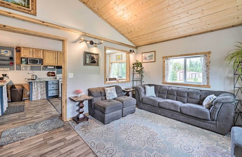 Ninilchik Cottage | Secluded Kenai Peninsula Cottage in Ninilchik