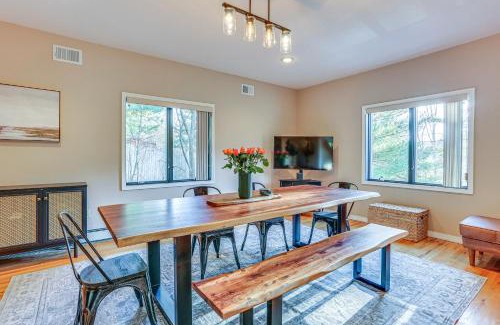 Kerhonkson House | Secluded Kerhonkson Retreat with Deck and Views!