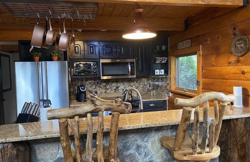 Stamford Cabin | Secluded Log Cabin in Catskills with jacuzzi and mountain/lake view
