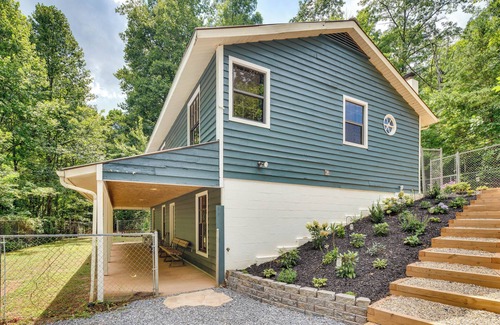 Old Fort Cottage | Secluded Mountain Retreat: 30 Mi to Asheville!