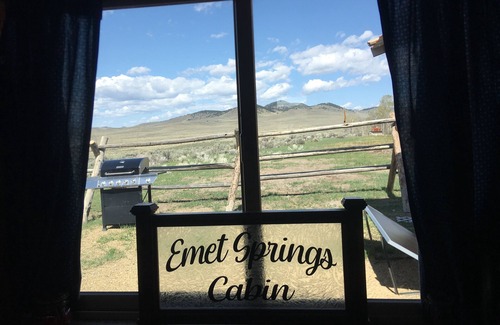 Silver Star Cabin | Secluded Off Grid Emet Springs Cabin Under the Stars of Big Sky Country!