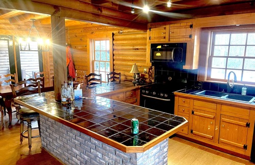 Georgia Coast Cabin | Secluded, Peaceful Cabin Home With Pool