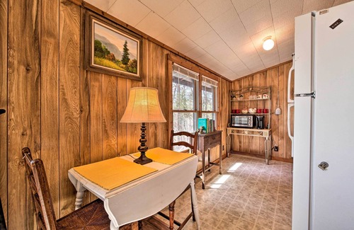 Cloudland Cabin | Secluded Ridgetop Hideaway w/Valley Views!