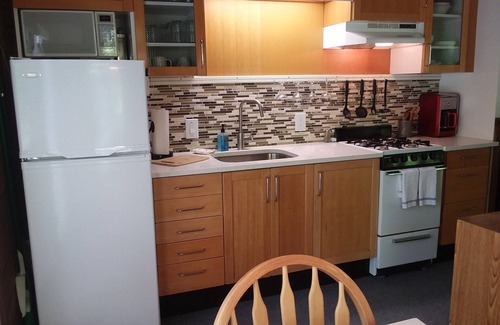 Dyke Cabin | Secluded, Romantic Mountain Cabin for 2, fully equipped