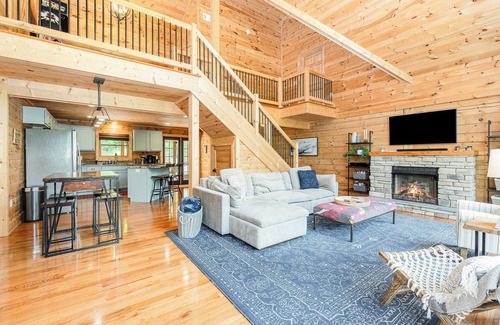 Luray House | Secluded Shenandoah Hideaway