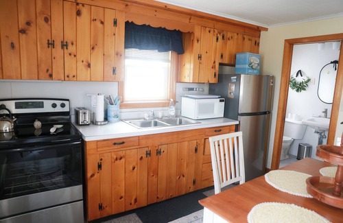 Wells Beach Apartment | Second Floor Apartment Across from the Beach with Private Access to Beach!