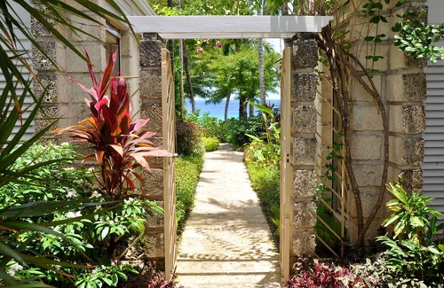Derricks Apartment | Secret Cove 1 Luxury apartment