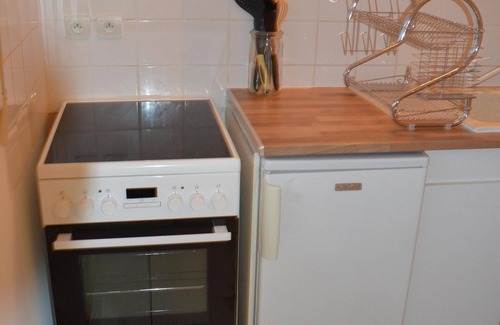 Albert Apartment | secure and quiet, close to all shops, museum, cinema, theater, shops