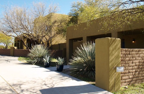 Tucson House | Secured on Gated/Walled Estate near Dove Mtn/I-10/Oro Valley/Golfing/Hiking