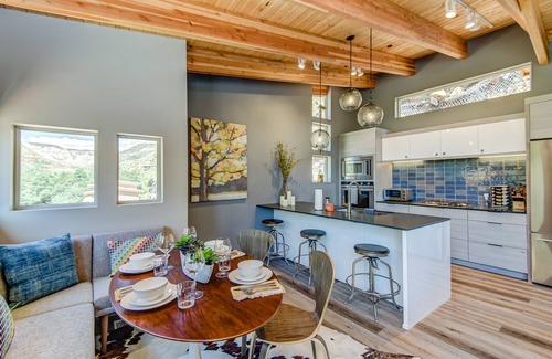 Sedona House | Sedona Canyon Terrace modern mountain home tucked away in canyon+Chef's Kitchen+deck & views!