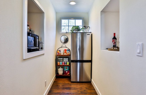 San Antonio Heights Bed & Breakfast | See Our Reviews! Upstairs Private Apt. Near The Claremont Colleges
