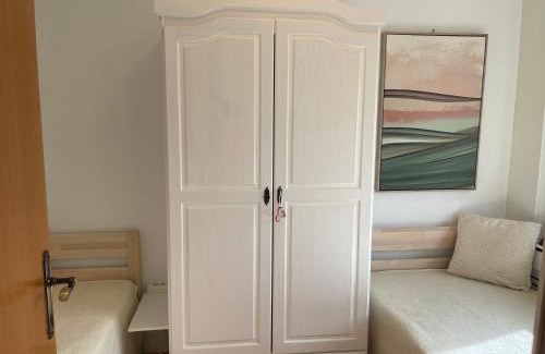 Bodensdorf Apartment | Seeappartement LUNA am Ossiachersee mit privatem Seezugang, Hallenbad, Skiarena Gerlitzen