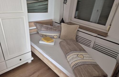 Bodensdorf Apartment | Seeappartement LUNA am Ossiachersee mit privatem Seezugang, Hallenbad, Skiarena Gerlitzen