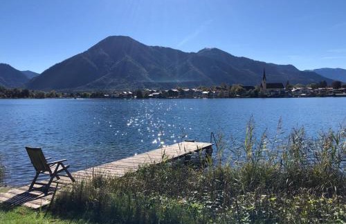 Tegernsee Apartment | Seehäusl mit Badeplatz